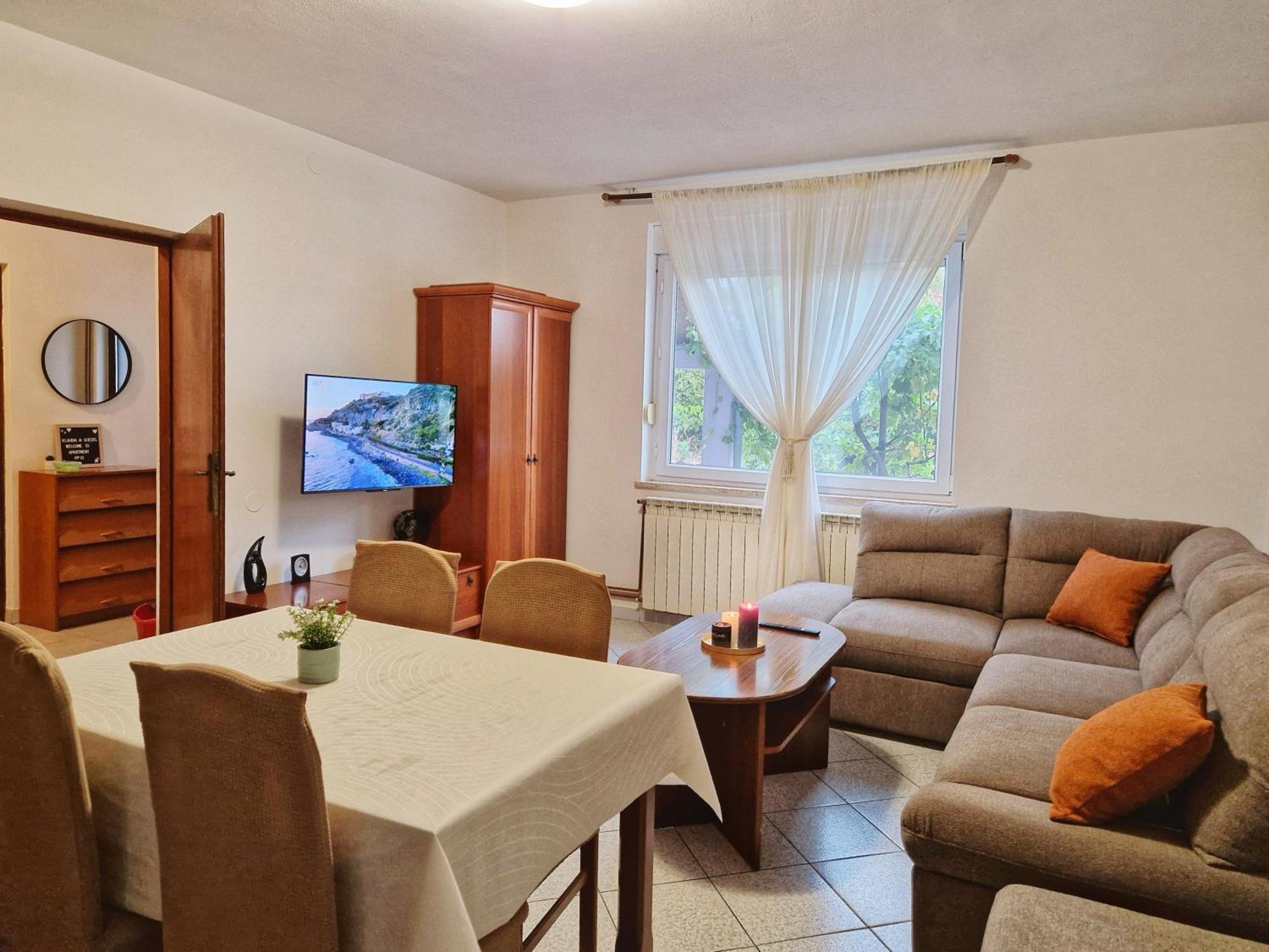 Apartman PP 13 Apartment Pula Bagian luar foto